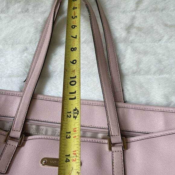 Michael Kors  Carry all tote leather Blossom Pink perforated gold tone laid over - Picture 15 of 16